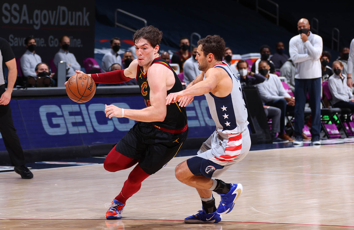 威斯布魯克|狂轟8連勝！比爾轟33+6對飆庫里，喜迎里程碑，威少帶隊刷新隊史