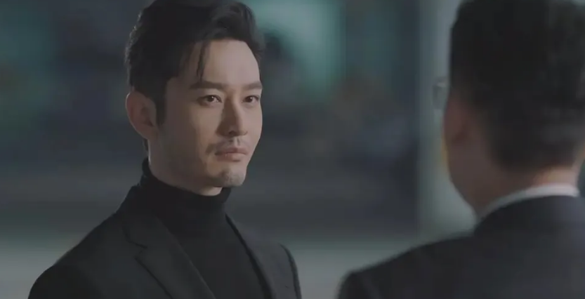 穿衣搭配|黄晓明新剧太敢拍了！