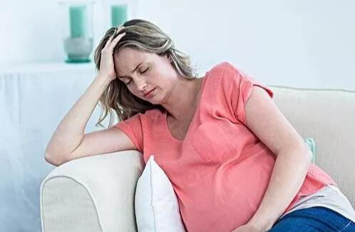 一身狼狈|怀孕妇女喘不过气是什么原因呀？
