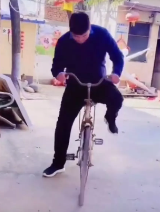 朱单伟|朱单伟，不要光顾指责陈亚男了，先找找自己的原因