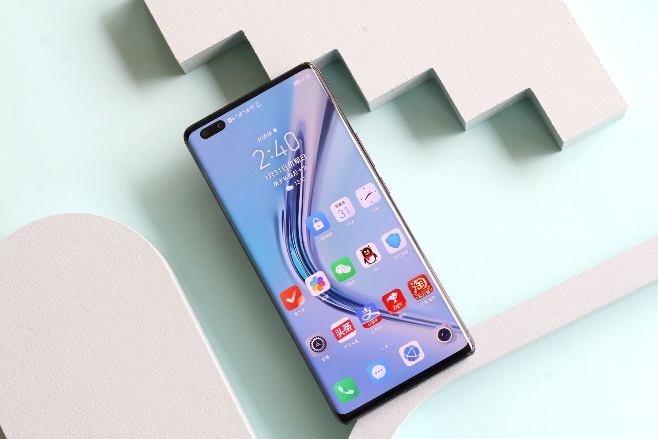 华为荣耀|荣耀V40评测：“压榨”出最大的性能？