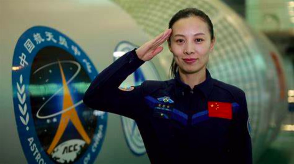 航天员 最美女宇航员，飞行时长高达1567小时，愿望是上太空给女儿摘星星