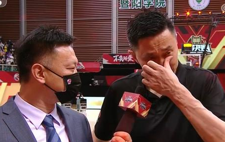 广东男篮|18分钟2分4犯规,但绝对是广东夺冠功臣,下赛季或成球队香饽饽