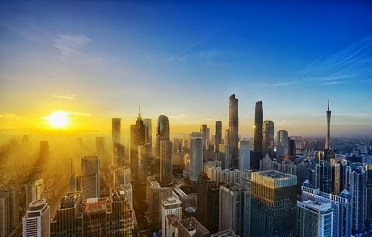 股市 认知突围：楼市、股市、贸易、消费、制造业，未来财富方向何在？