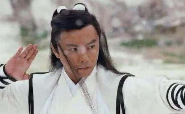 天下第一|《天下第一》播出15年，配角都红得发紫，主角的他却没了音讯！