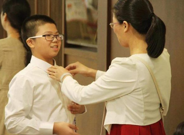 佳美育儿|给孩子购买衣服，应该注意哪些问题呢？