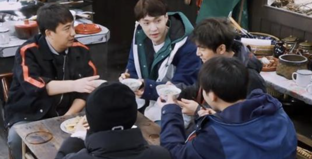 张艺兴|张艺兴的“尴尬”，能让多少流量明星“如梦初醒”？