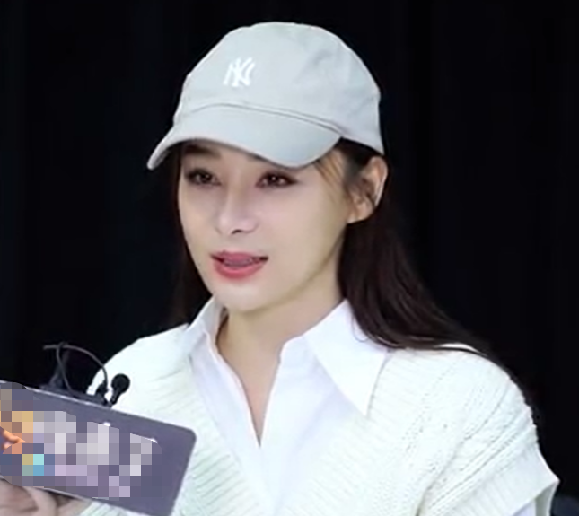 安杰|袁姗姗又怎么了？好不容易迎来久违露面，鼻子居然引起大争议