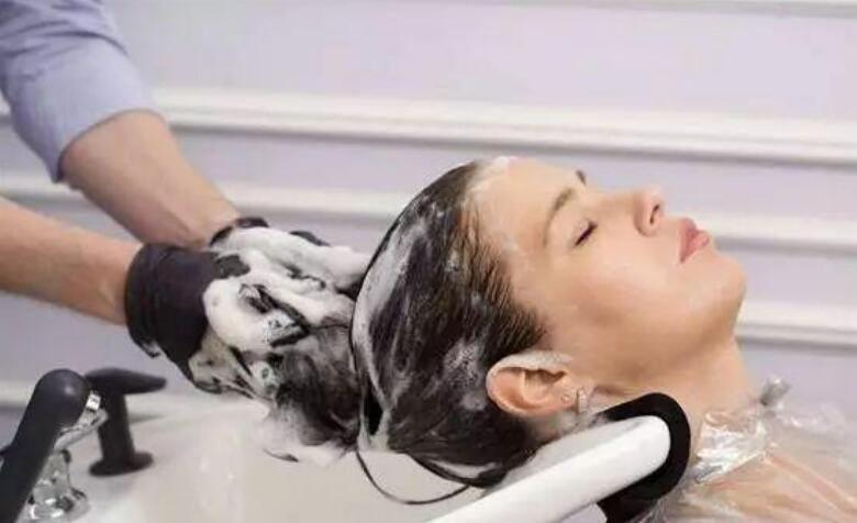 洗发水|去超市买洗发水时,若看到这“两行字”,建议大家立马放回原处