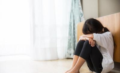 王晗说聊育儿|孩子真的是谁带跟谁亲吗？