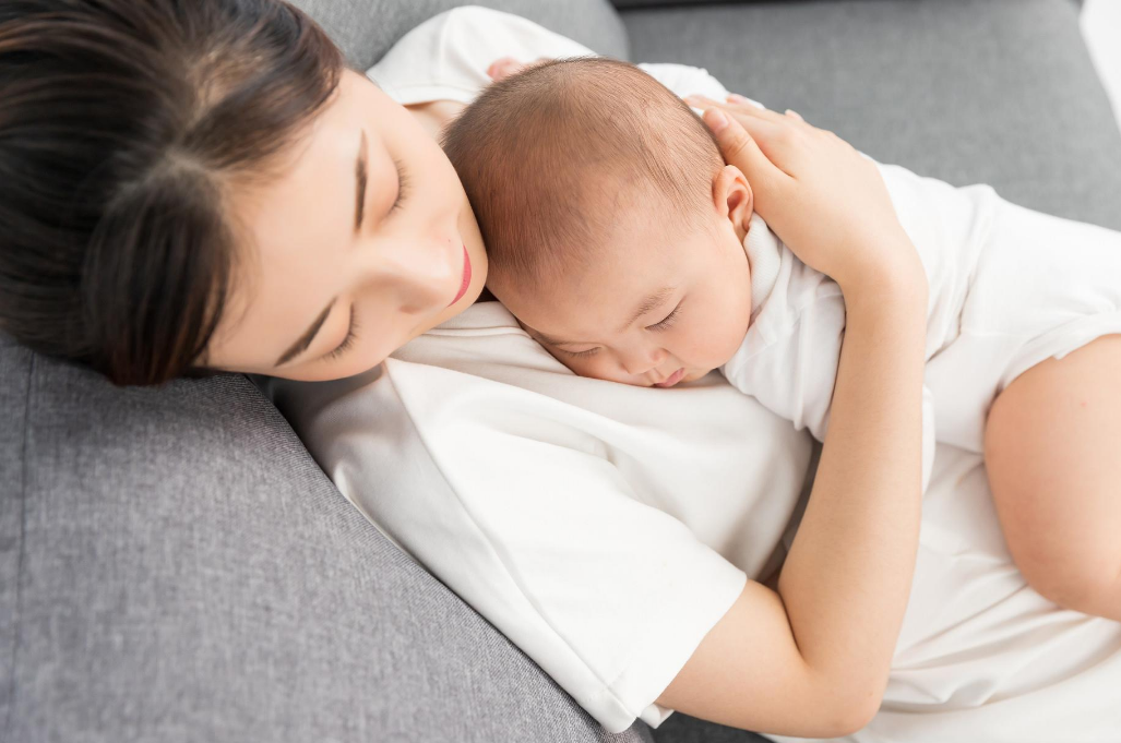 医生|25岁女子患甲状腺结节,医生叹息:天天洗脸,就不知道洗洗“它”