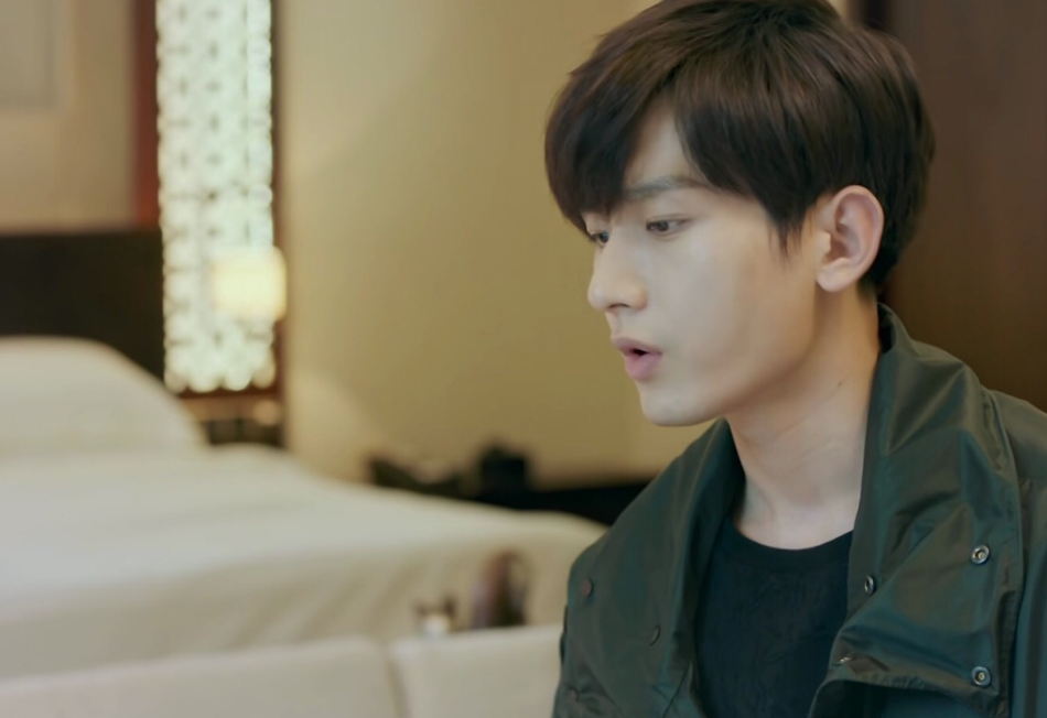 杨紫|觉得成毅的演技不错，自然不造作，细节处理的很好