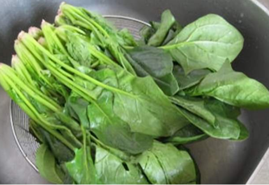 肝脏|让肝部容光焕发的不是菠菜，肝胆科主任：若你常吃，肝脏清洁柔嫩