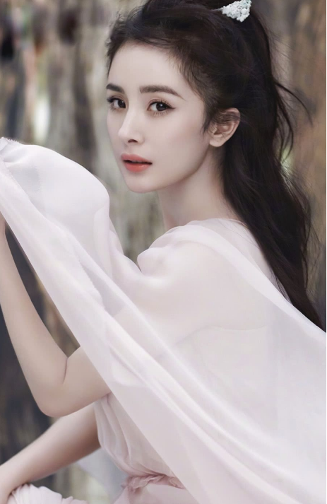 杨洋|娱乐新看点—杨洋、张艺兴、杨幂、汪苏泷最新动态