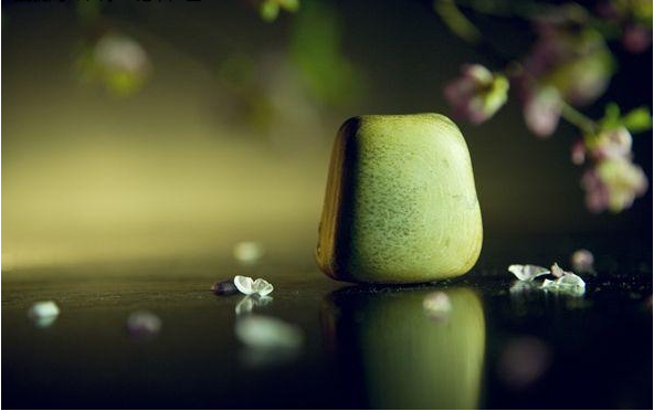 巧谈八字命理 卜广鉴八字财运:2022年开始,你的财运如何,能赚到钱吗?