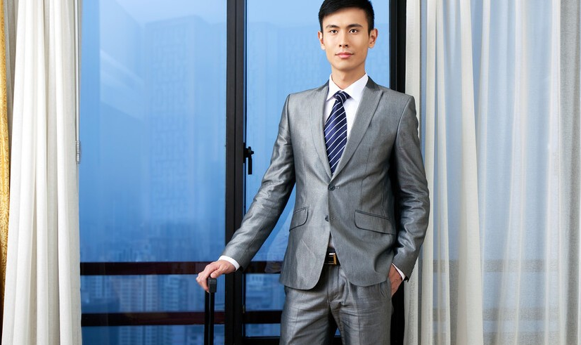 动向故事|故事:妻子生日,出差老公本想给她个惊喜;却不料给了他一个惊吓