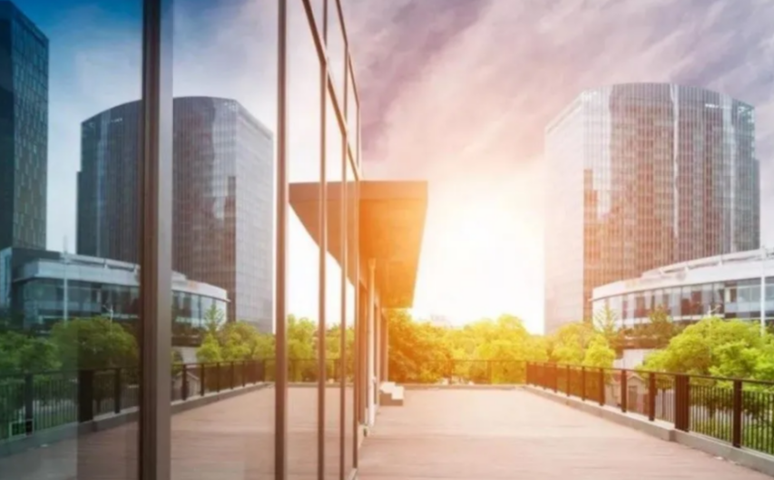 玄风命理|日元戊土，生在酉月，未来事业和财运如何？