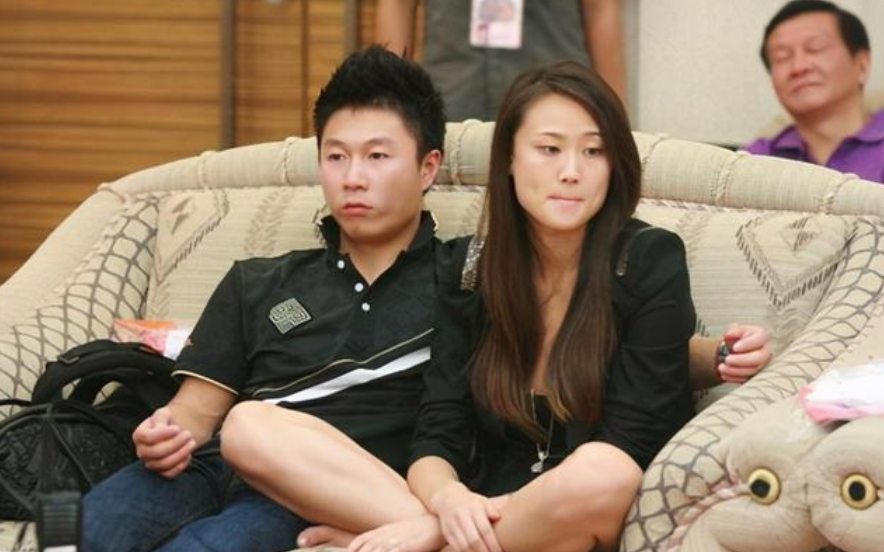 李安琪|他爱上14岁女孩，用7年时间等她长大，如今一家四口生活美满