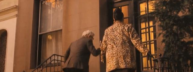 医生|电影剧情：四十六岁中年大叔为了生活，无奈做了牛郎，很受中年妇女欢迎