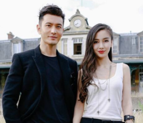 黄晓明|黄晓明和老婆同现酒店，两人的关系越来越让人看不懂了？