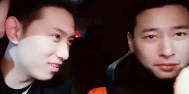 钱小佳|“2000万签约费都给少了,无论你去哪里,都是全网的中心”,正直博盛赞钱小佳!