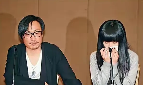 徐凤年|Twins?：一个被伤得遍体鳞伤，一个连结婚都没有告诉任何人