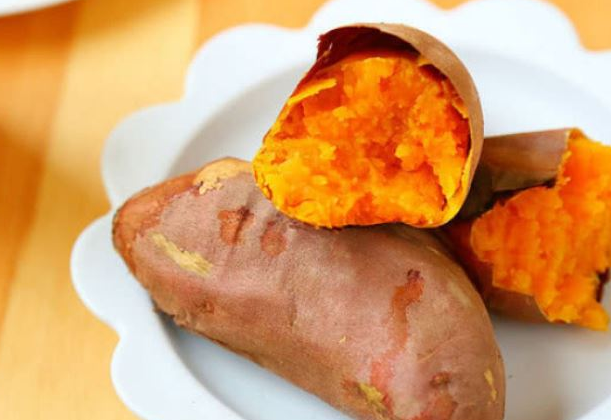 减肥时晚餐至关重要，这几类食物应该少吃~