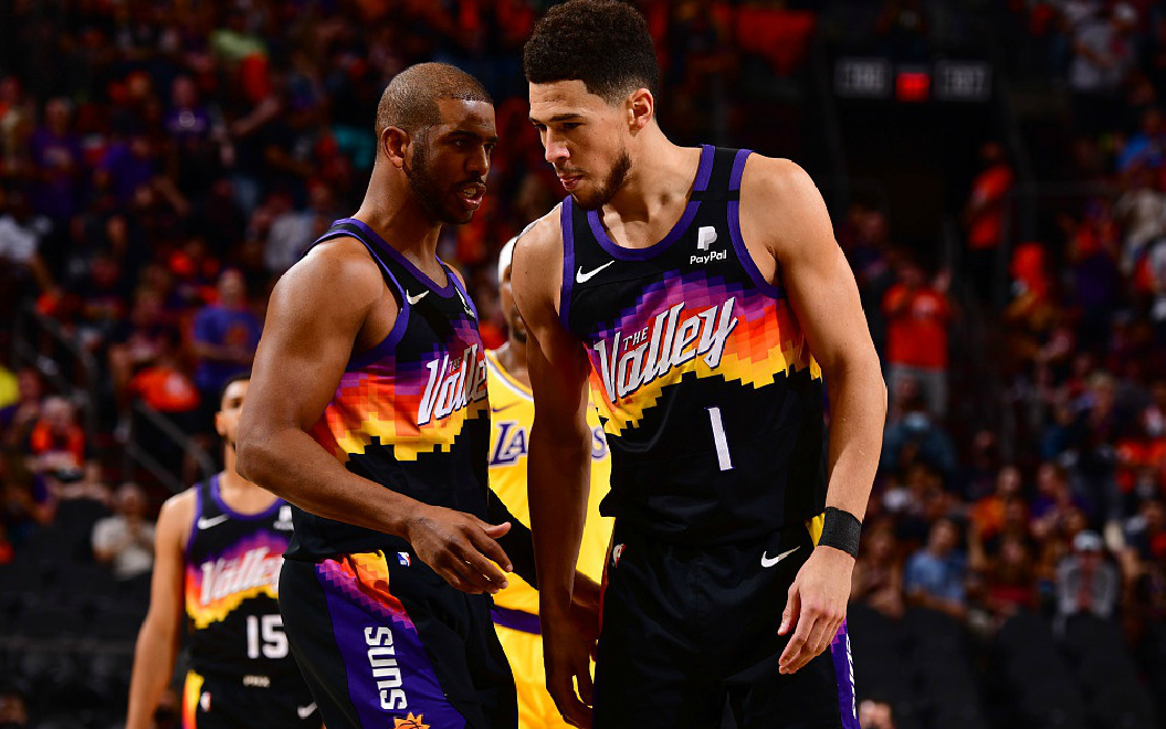 湖人队|湖人崩溃!天王山之战惨败太阳;詹姆斯甩锅导致众叛亲离!