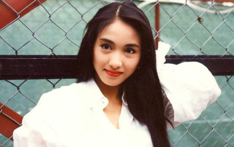 黎姿|2008年，黎姿为救弟弟嫁“跛豪”，如今49岁却因生不出儿子被嫌弃