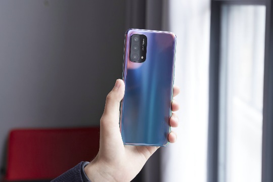 键盘|OPPO A93评测：轻薄大电池