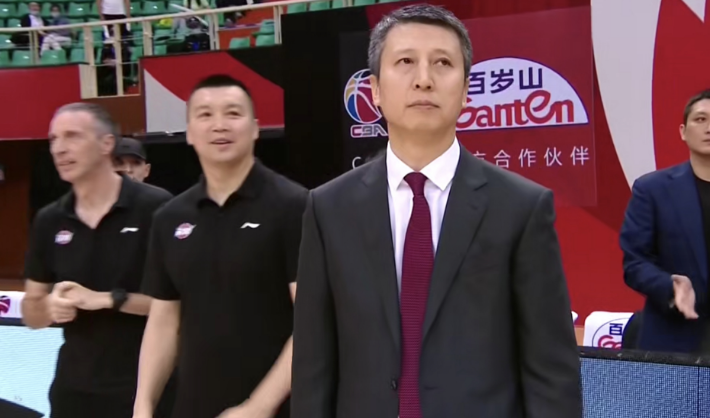 山东男篮|挺进八强！山东男篮淘汰广州，拒绝黑12奇迹，阿的江这下难了