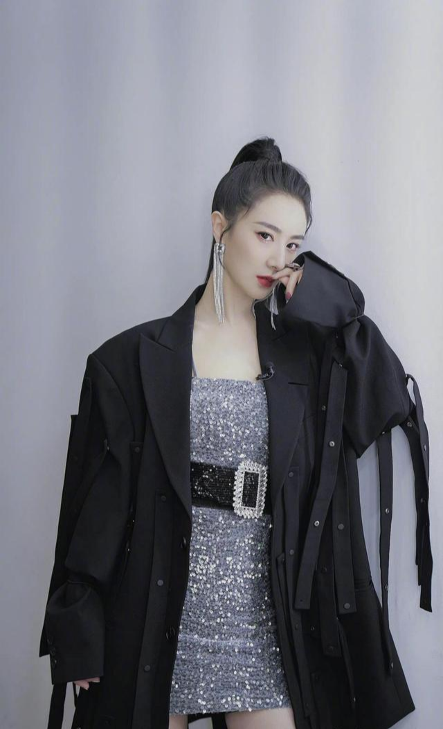 薇娅|36岁薇娅身家90亿：25岁财务自由，她的嗅觉，灵敏得可怕