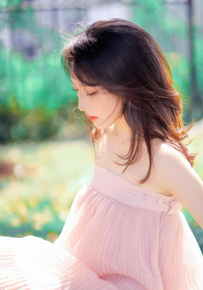 |女孩子刚入职场，怎样能更好的生存？