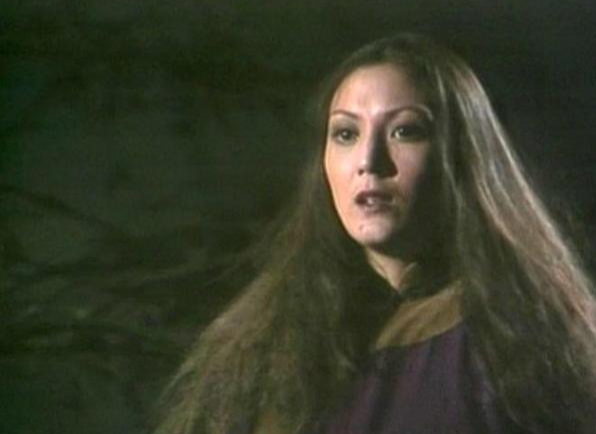 黛绮丝|八版金花婆婆撕人皮面具，谁容颜绝世，谁让你想反手给她粘回去？