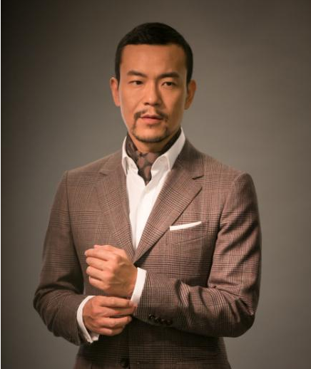 谢霆锋|8位“越老越帅”的男星,年轻时灰头土脸,人过中年却儒雅帅气