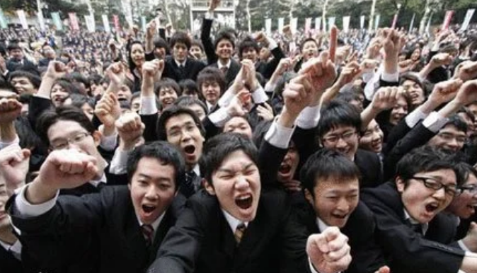 |找工作的注意，“3种”工作更适合老实人，收入不错还没年龄限制