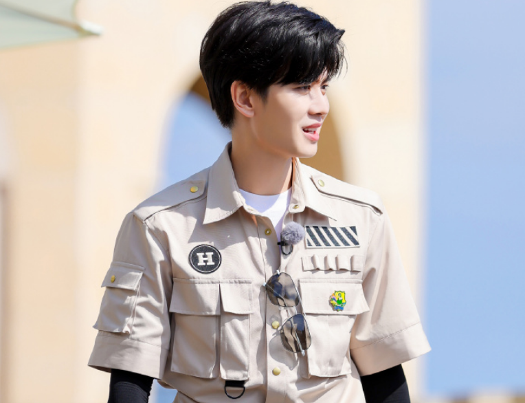 知否知否应是绿肥红瘦|任嘉伦这样，努力善良又有才华的人，才是值得被珍惜喜爱的明星