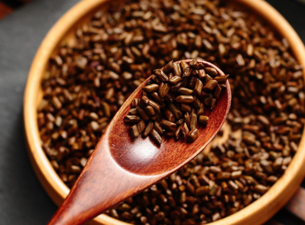 肝脏|女子确诊肝癌，3个月后离世，医生：睡前爱做1件事，是自毁肝脏