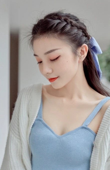 Blues蓝调时尚|夏天里的唯美编发,这些很值得尝试,时尚潮流十分的百搭
