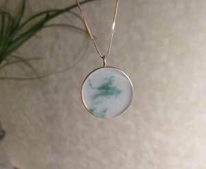 |对于购买翡翠,年轻人并不是很热衷,这是为什么呢??