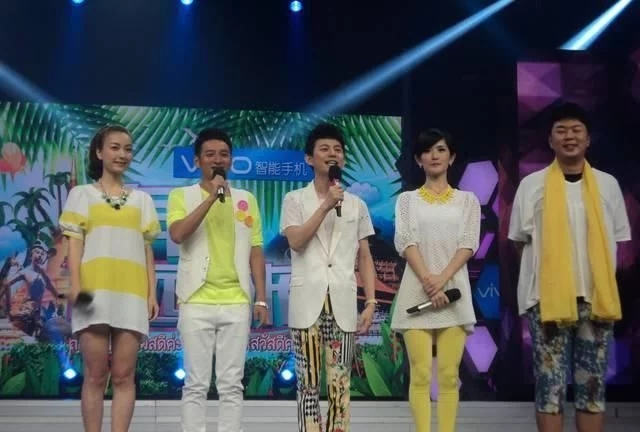 冯绍峰|湖南卫视处理结果曝光！主持人被紧急替换，何炅被封杀？