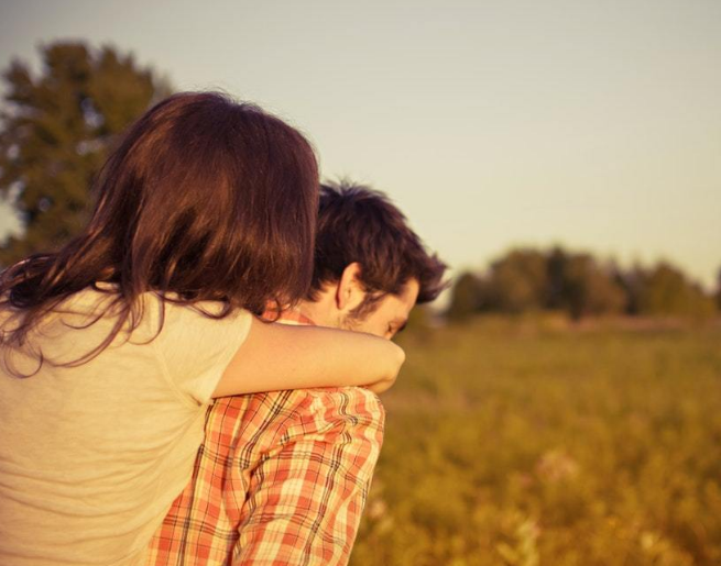 爱情|毕业初入职场，以为遇到爱情，结果无意识中变成了千夫所指的小三