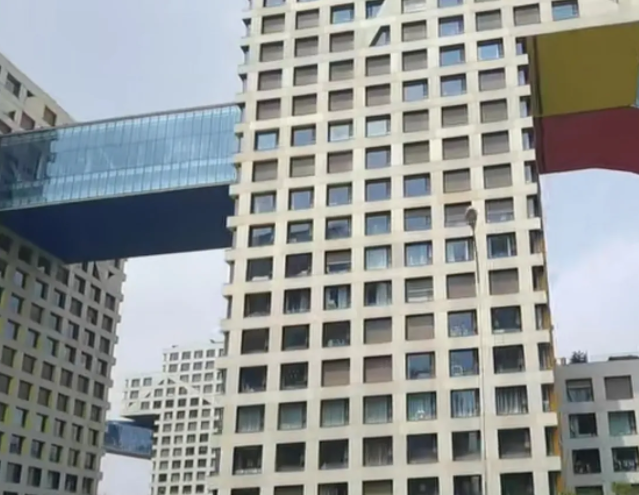 吳亦凡北京豪宅之一曝光，樓與樓之間相互串聯，可防狗仔偷拍-圖5