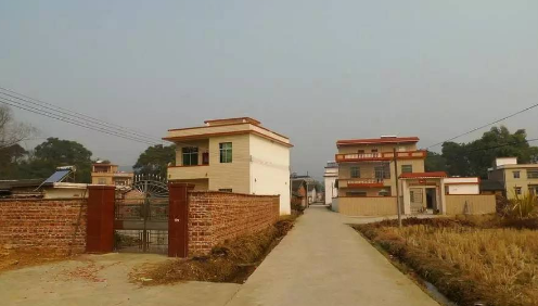 荷塘月色|老家有房的人开心了，住房“新政”出路，一些人盼到了