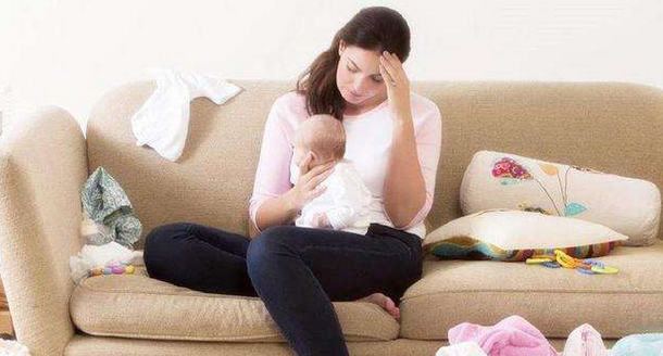 脱发|女人气血虚，畏寒又脱发，冬天做“2事”，或气血充足气色好