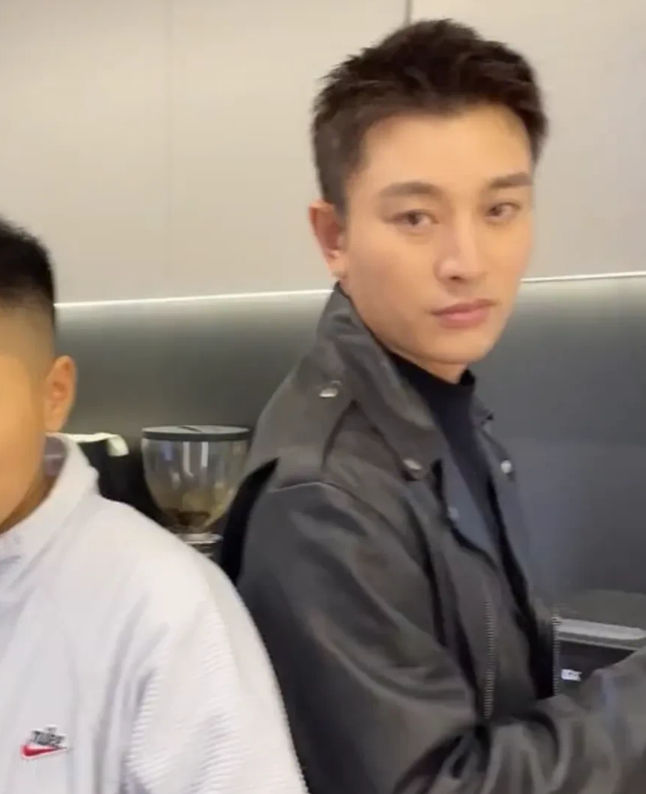 贾乃亮|一问难倒英雄汉！贾乃亮录制视频，这个问题让他当场愣住说不出话