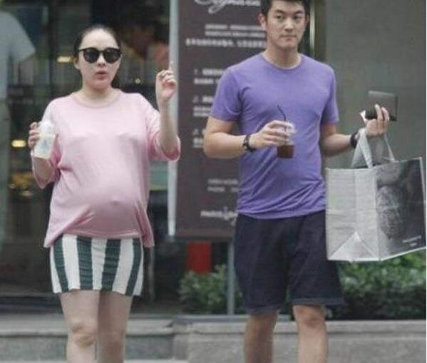 欧阳娜娜|20岁就放弃身材管理了？欧阳娜娜的生图曝光，看着就像有130斤