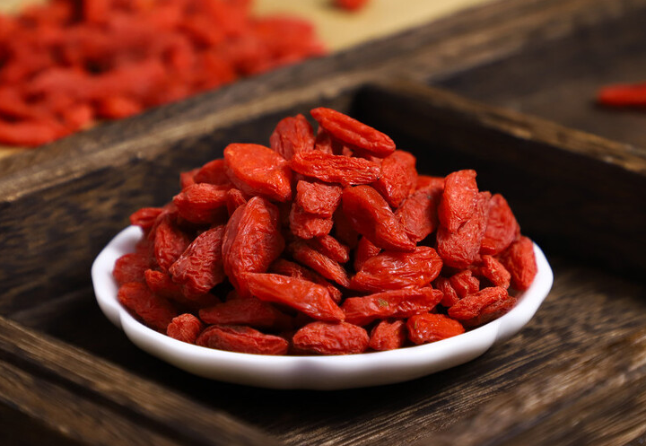 医生|“升酶大户”被揪出，是烟酒的10倍，医生：再不戒掉，肝或“烂如泥”