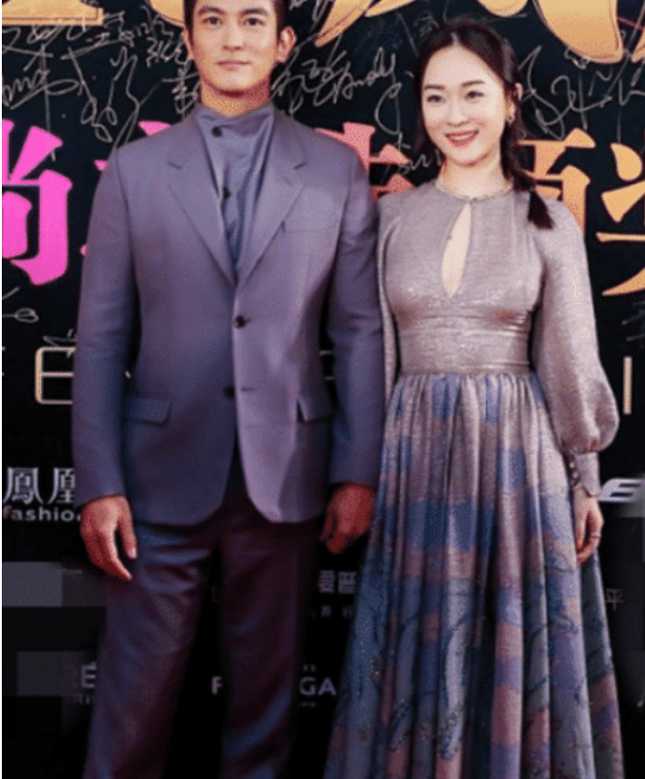 霍思燕|40多岁的霍思燕又发福了，是“幸福肥”还是不自律？身边的杜江好尴尬