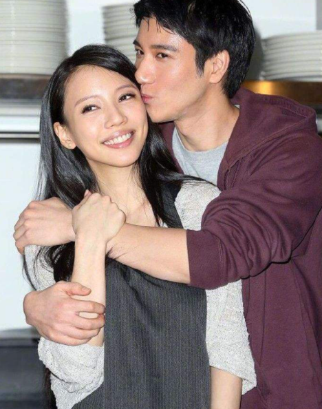 王力宏|即便是青梅竹马！即便是看着她长大！也难逃离婚的厄运！